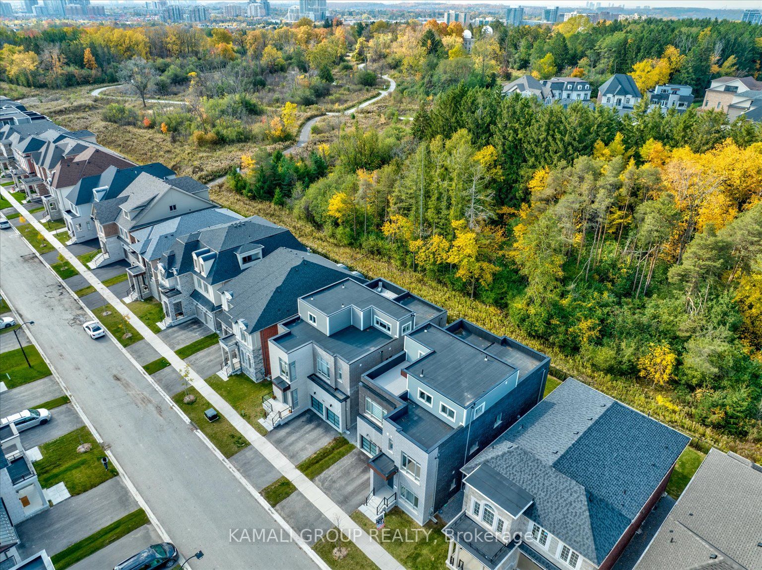 121 Milky Way Dr