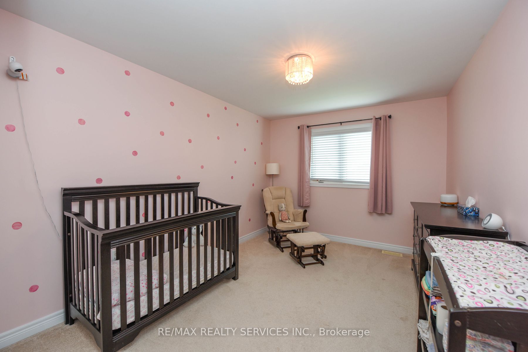 25 Swenson St