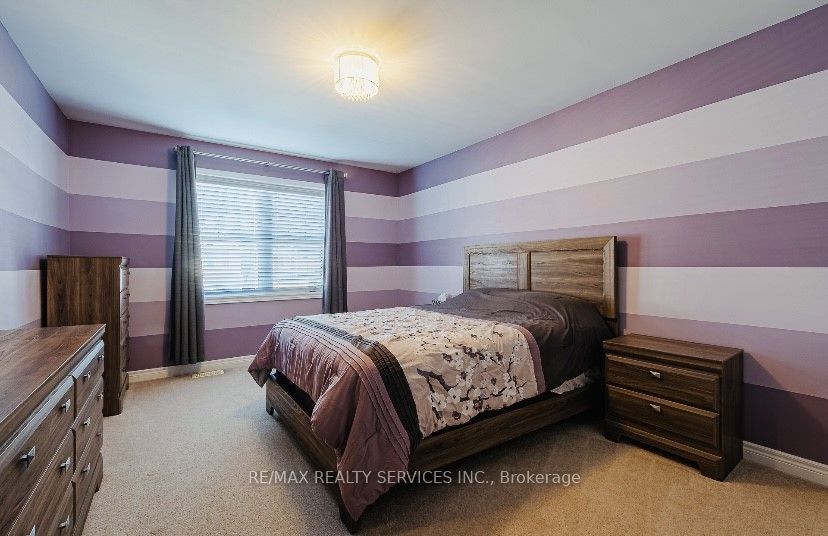 25 Swenson St