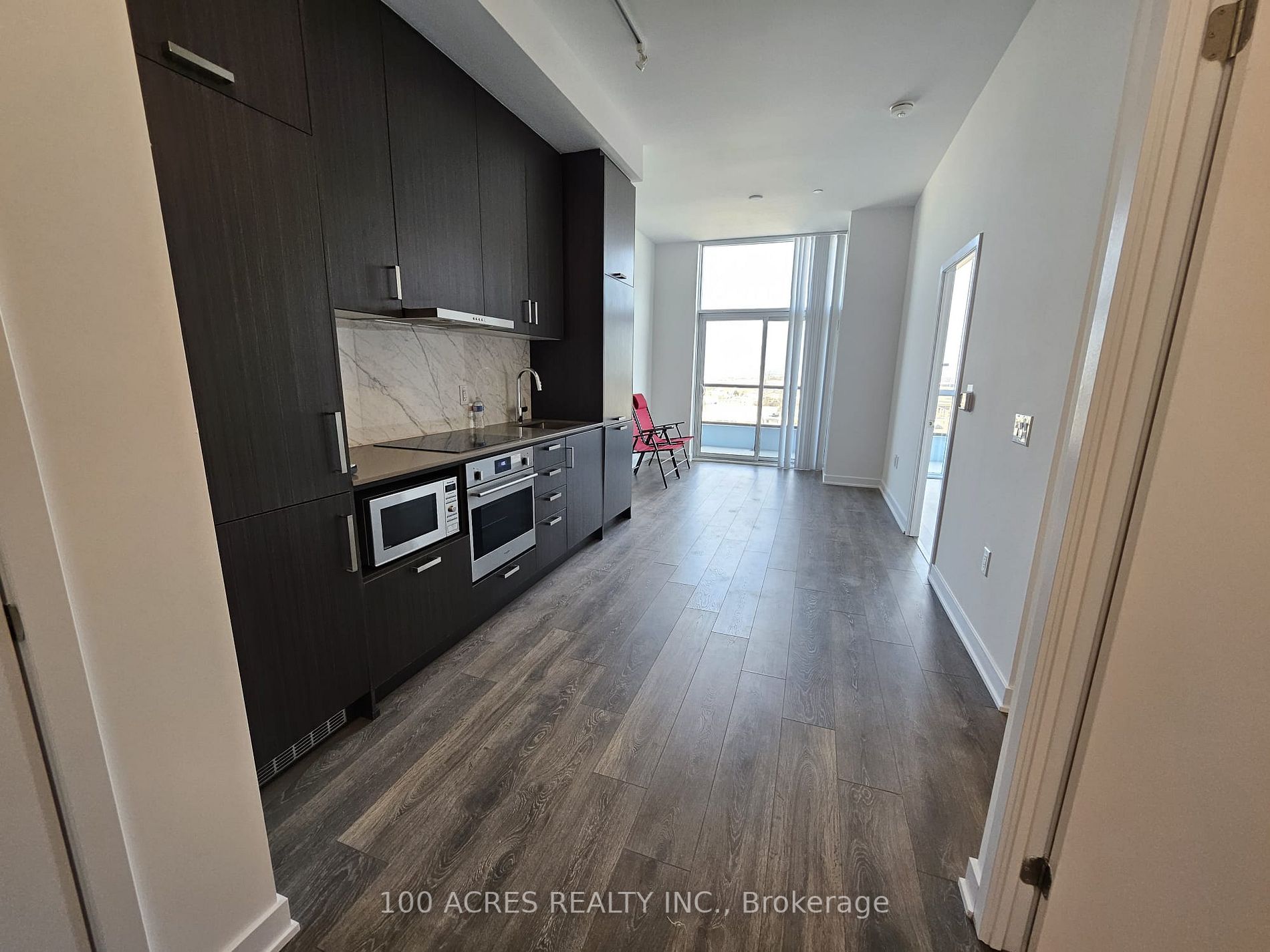60 Honeycrisp Cres, #1612