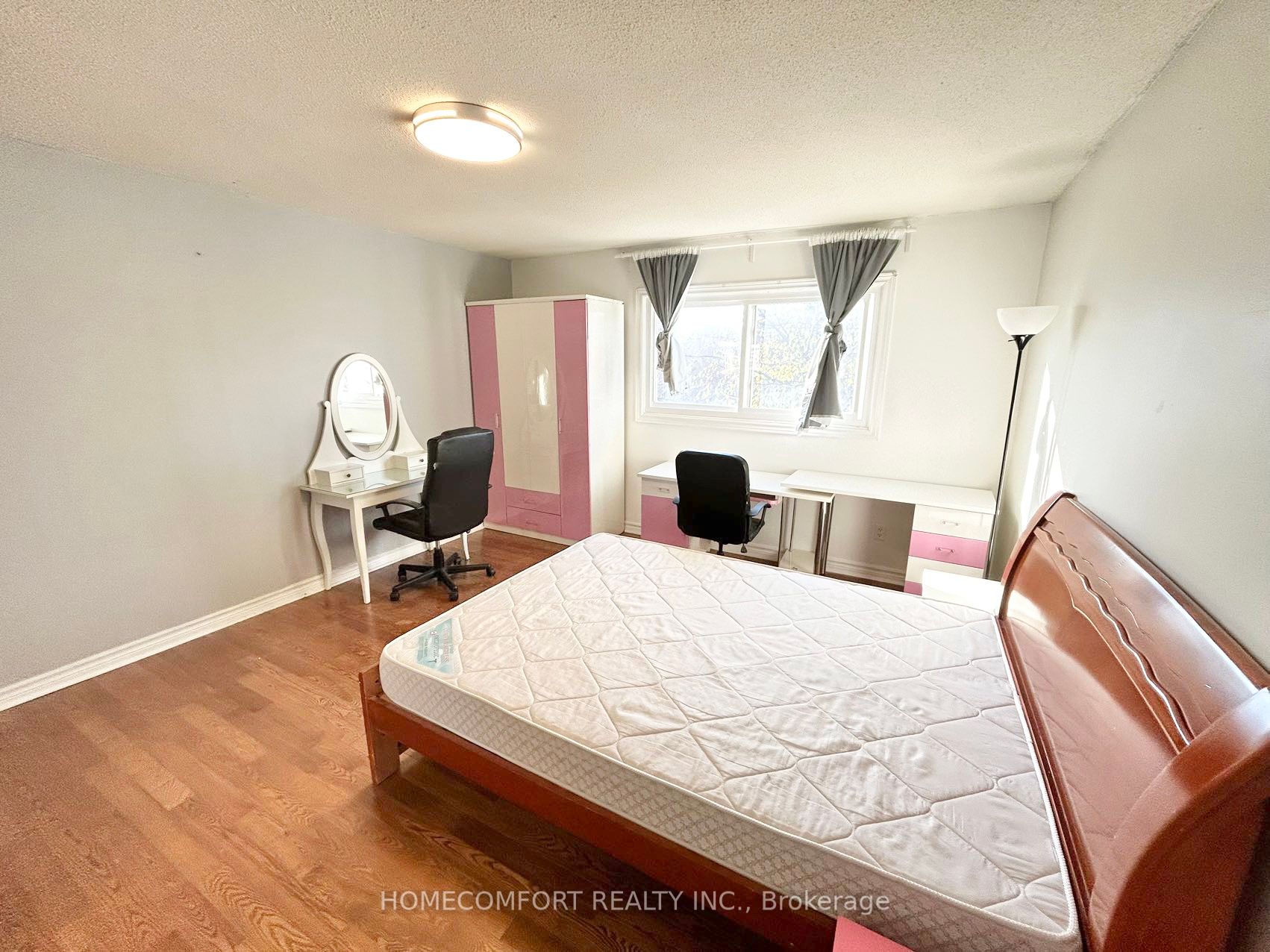 28 Coppard Ave, #Upper