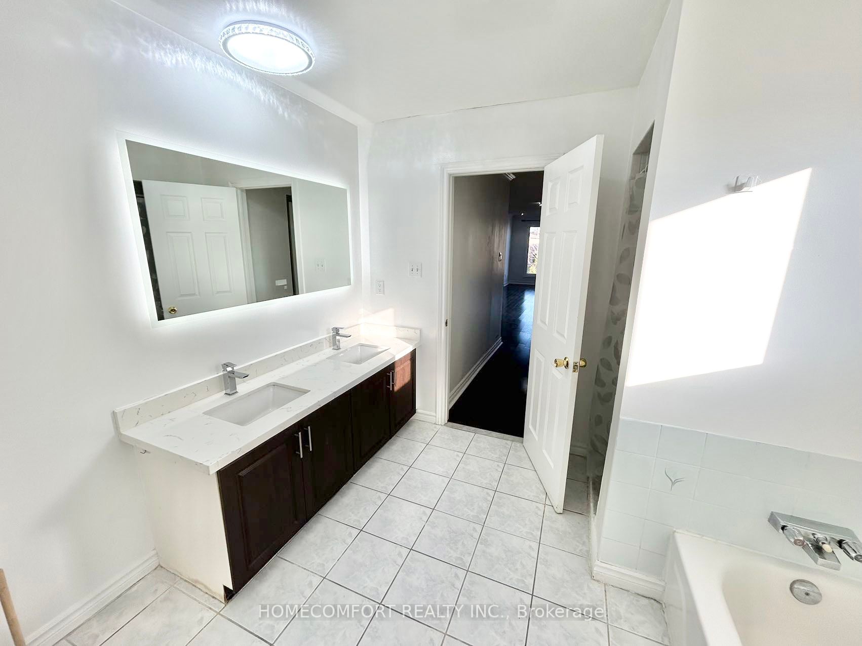 28 Coppard Ave, #Upper