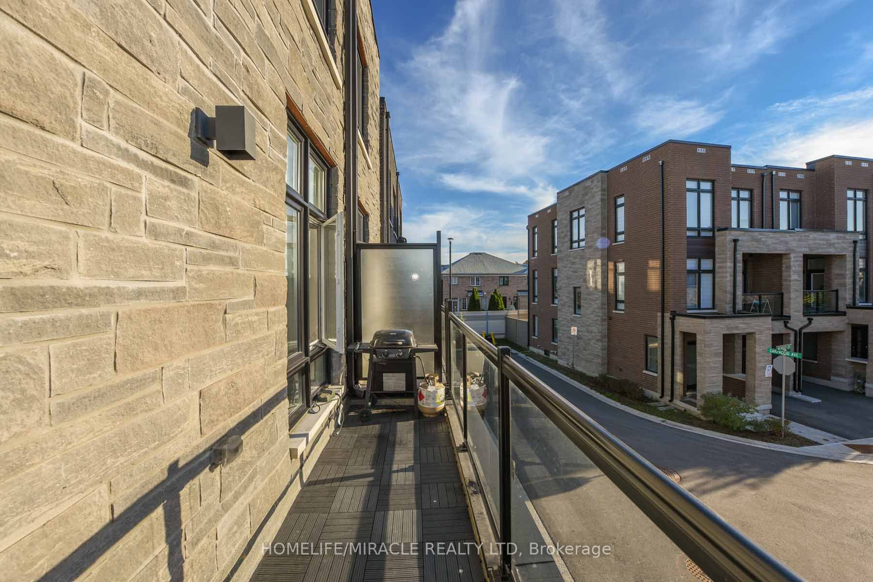 183 Carpaccio Ave