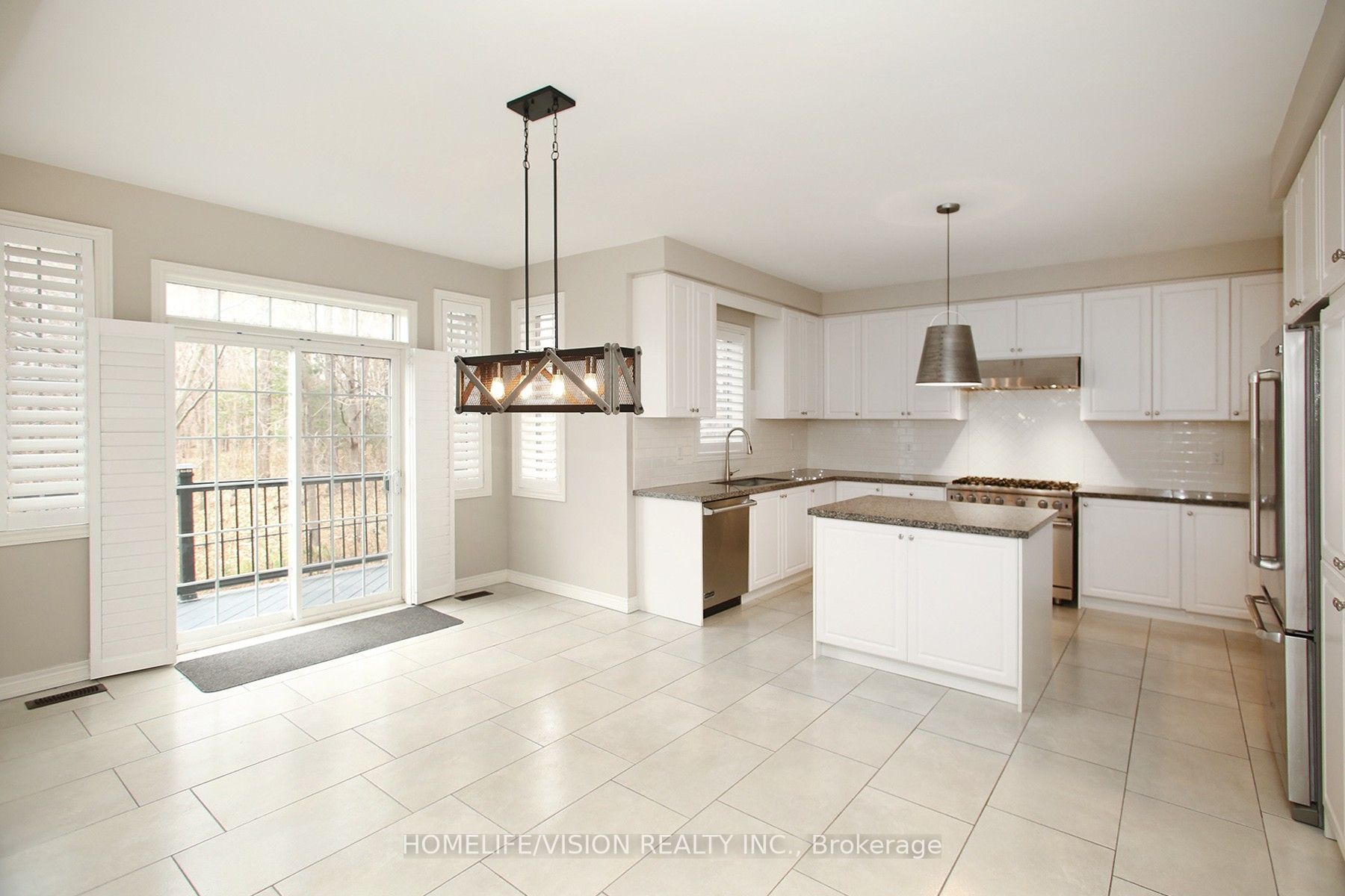 1298 Mccron Cres