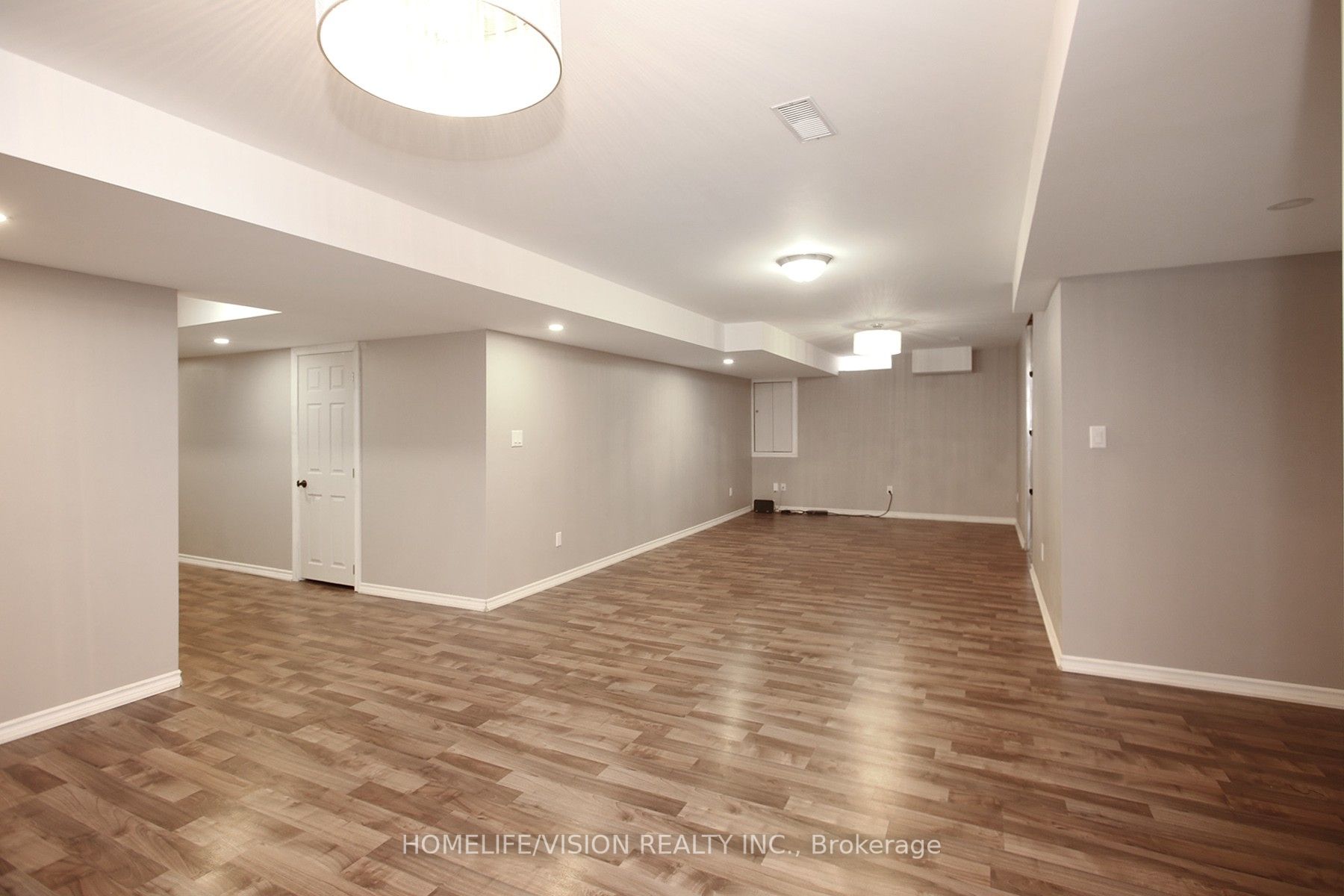 1298 Mccron Cres