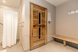 9600 Yonge St N, #611
