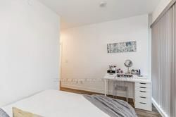 9600 Yonge St N, #611