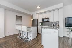 9600 Yonge St N, #611