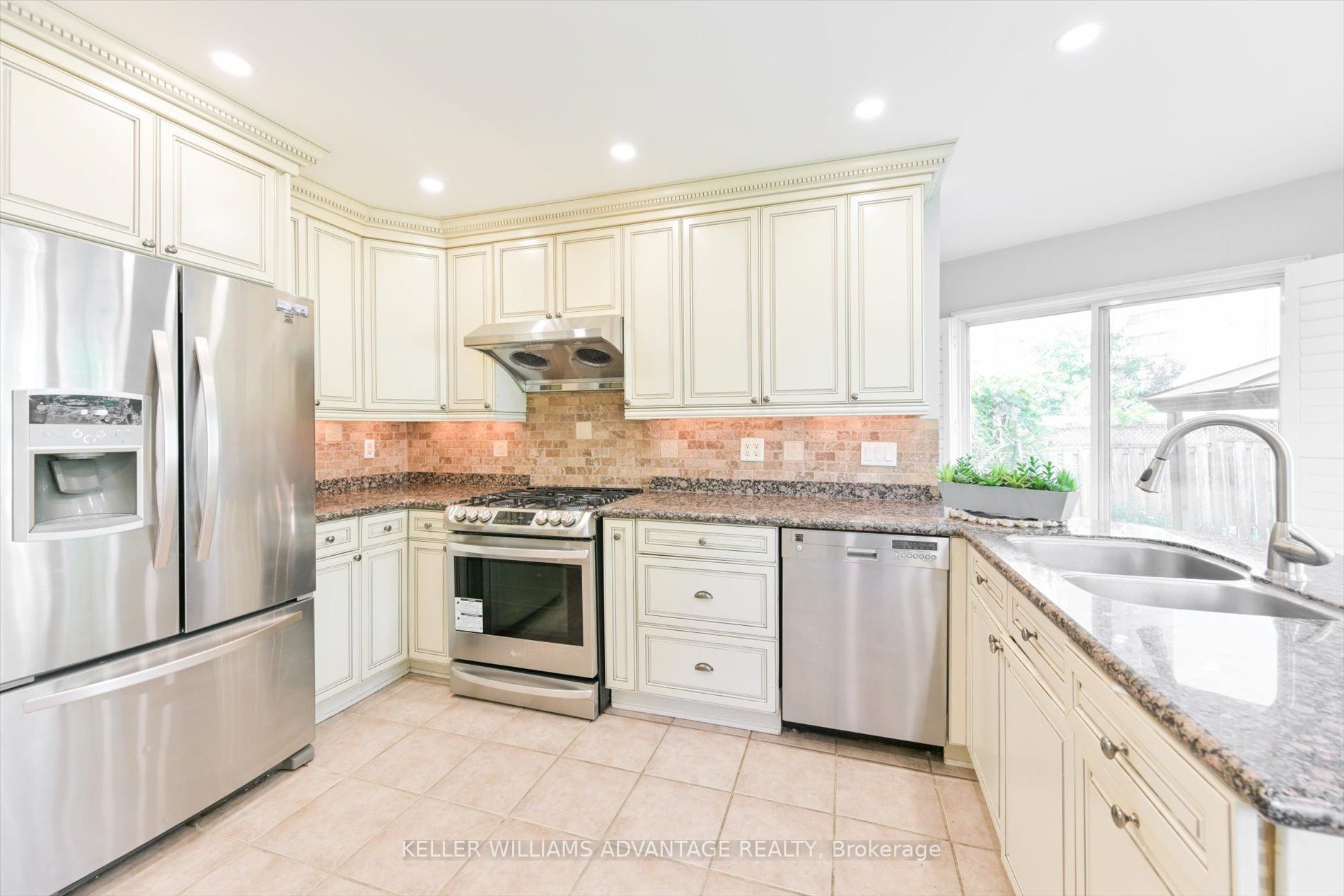 123 Glen Cres