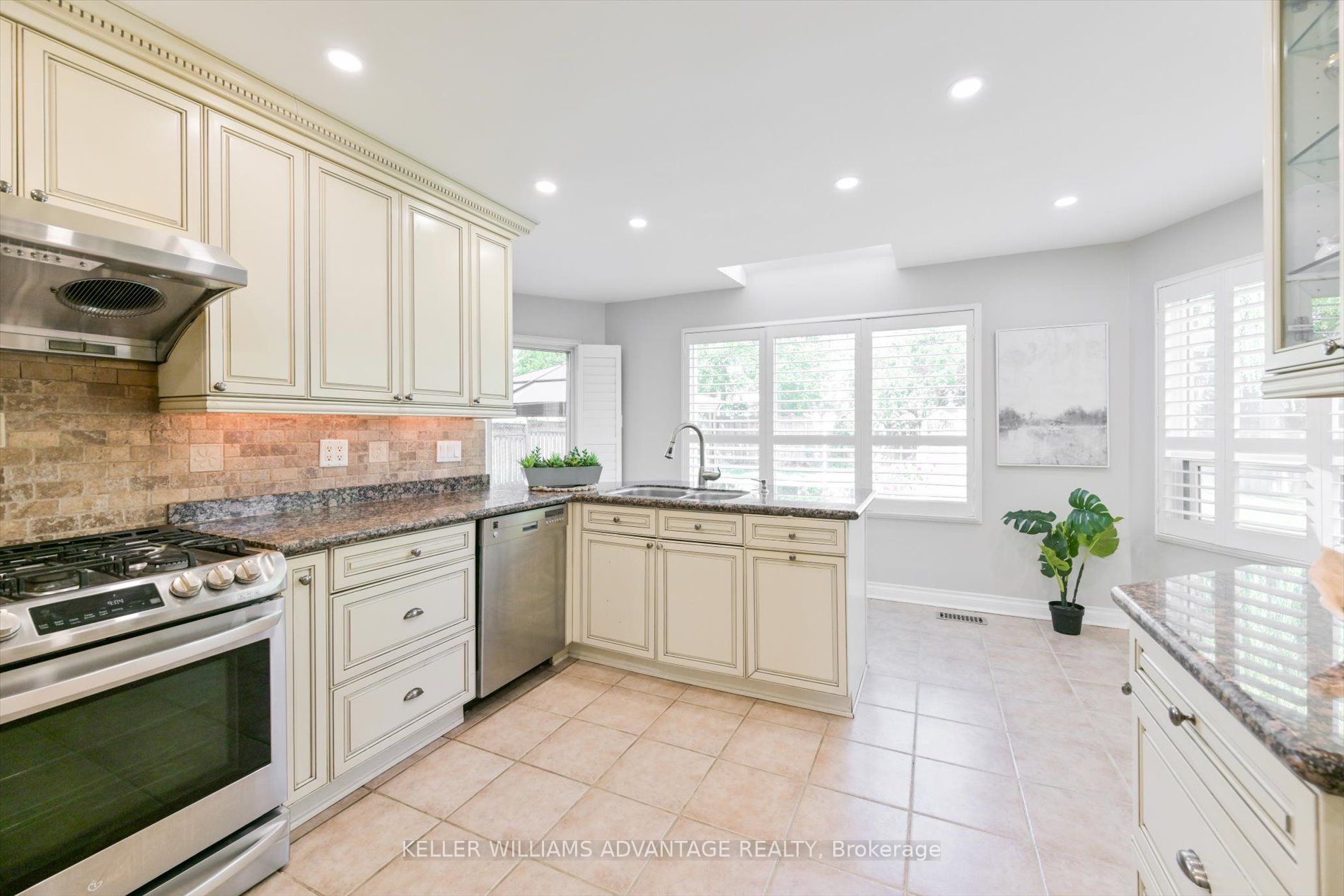 123 Glen Cres
