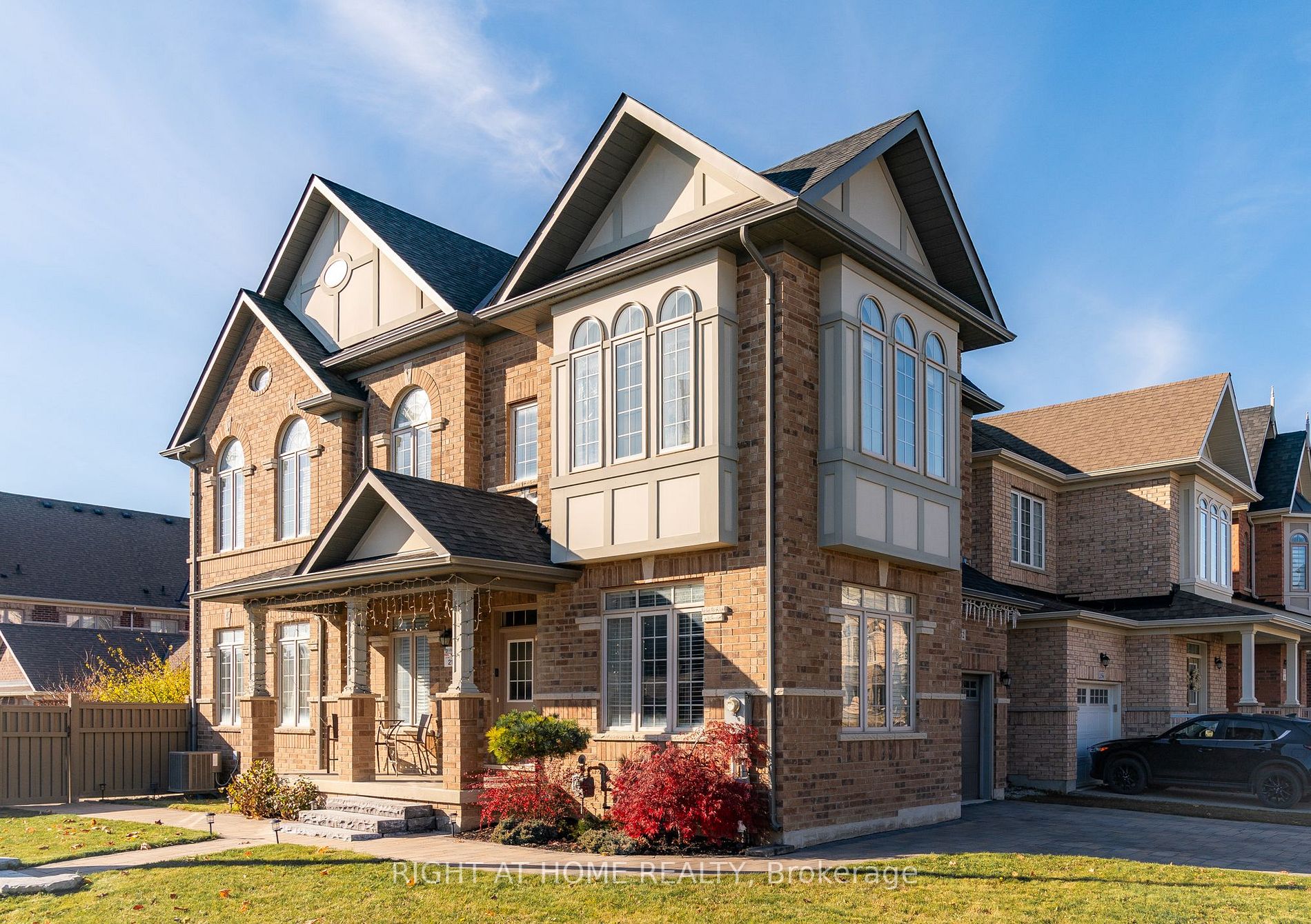 152 Pelee Ave