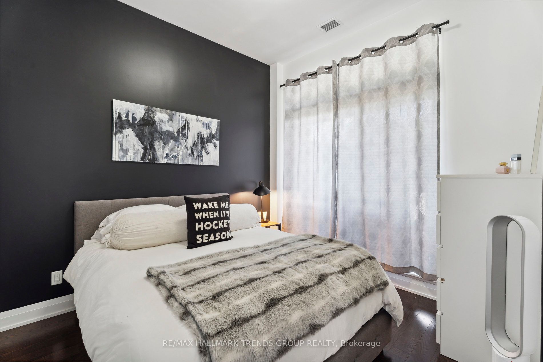 15277 Yonge St, #303