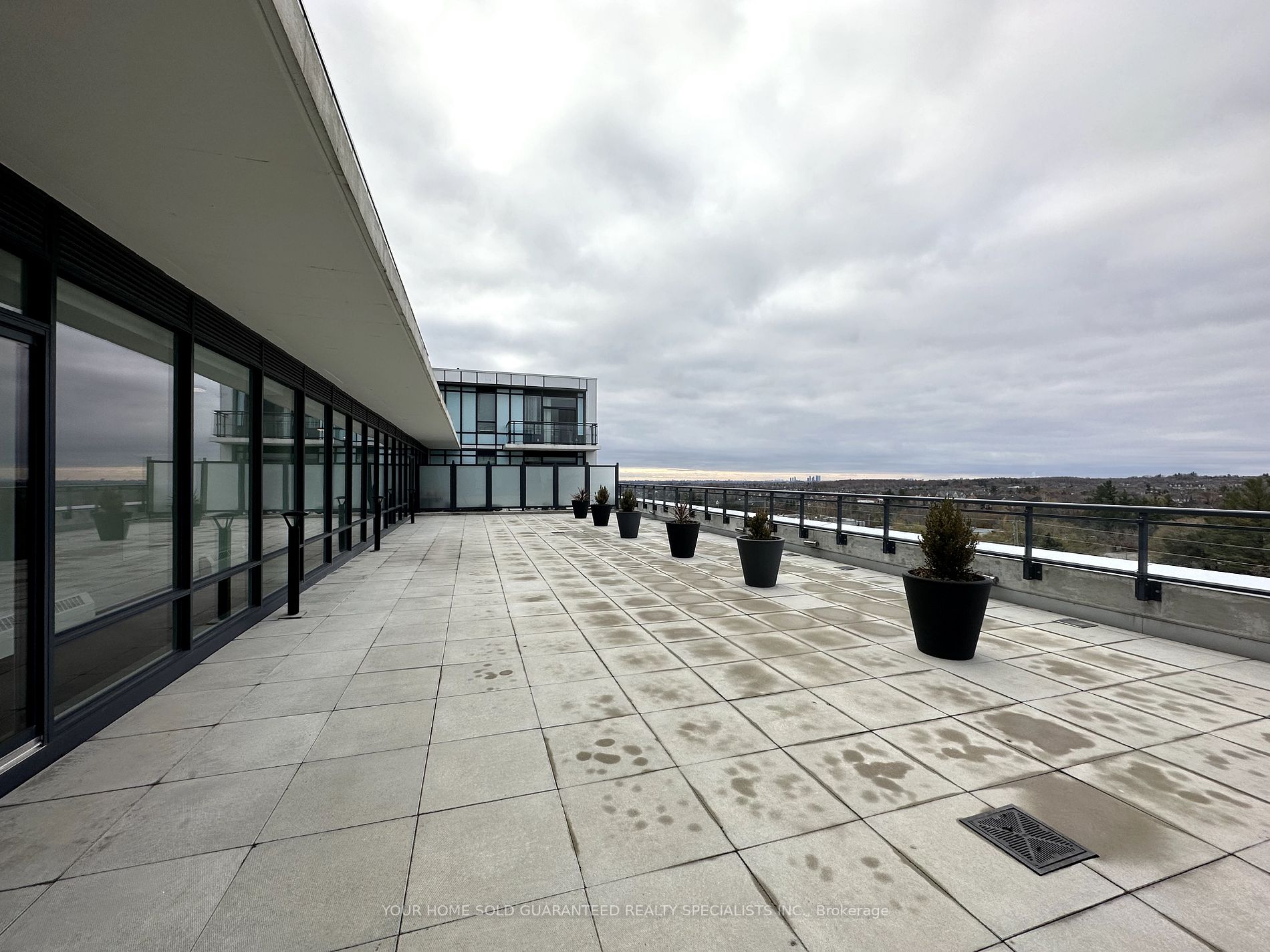 11611 Yonge St, #311
