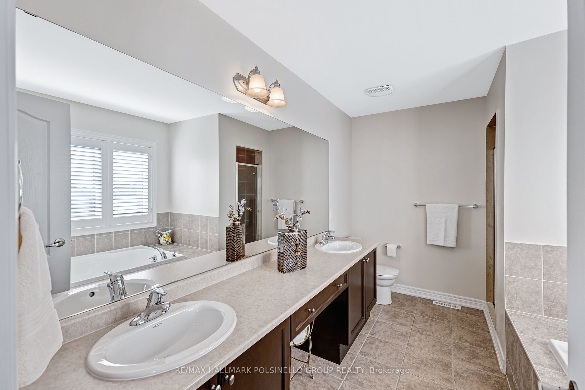 214 Aspenwood Dr
