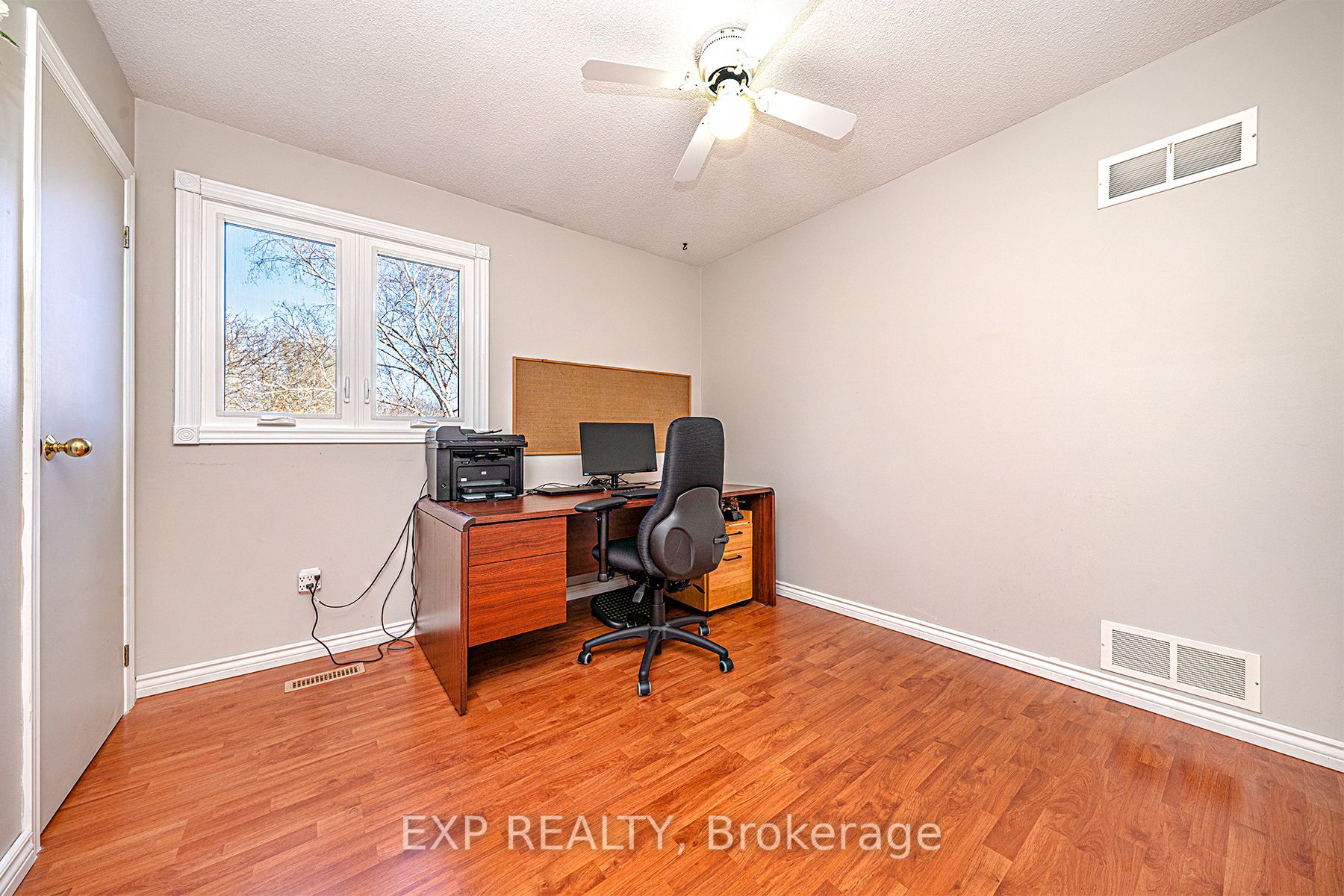 96 Rutledge Ave