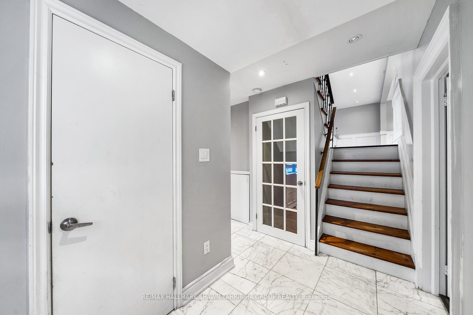 217 Altamira Rd