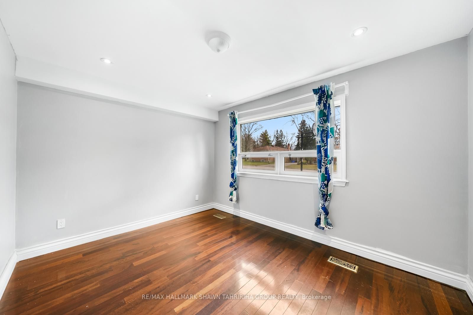 217 Altamira Rd