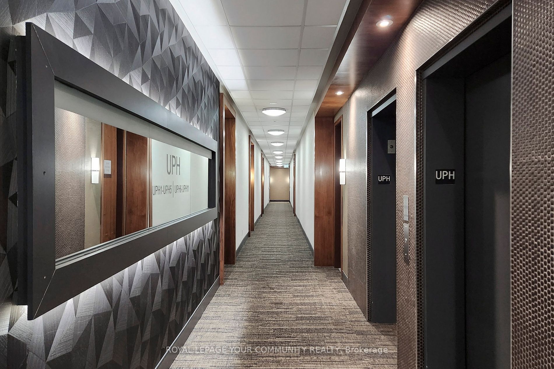 39 Galleria Pkwy, #Uph2
