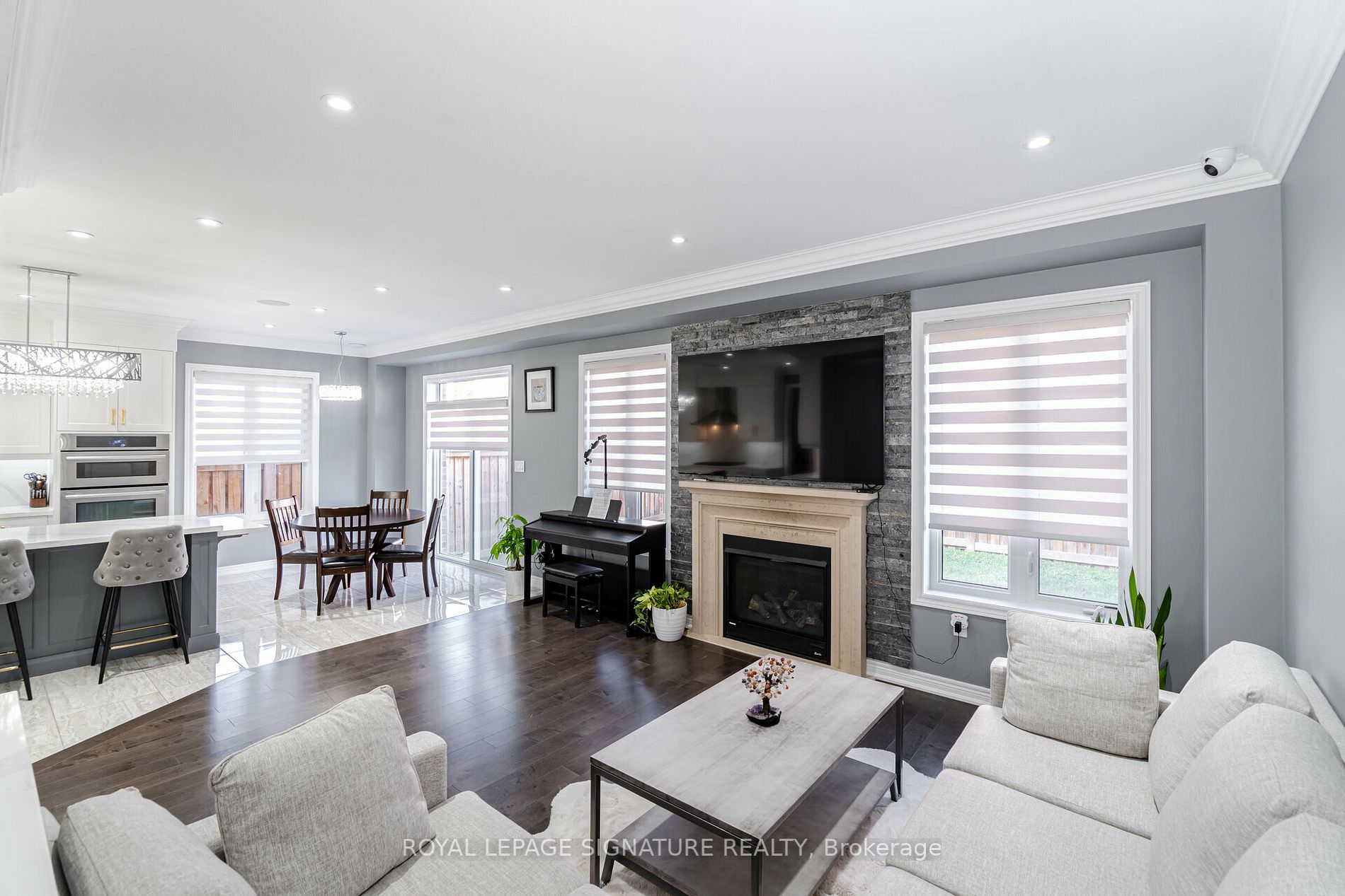 70 Kincardine St