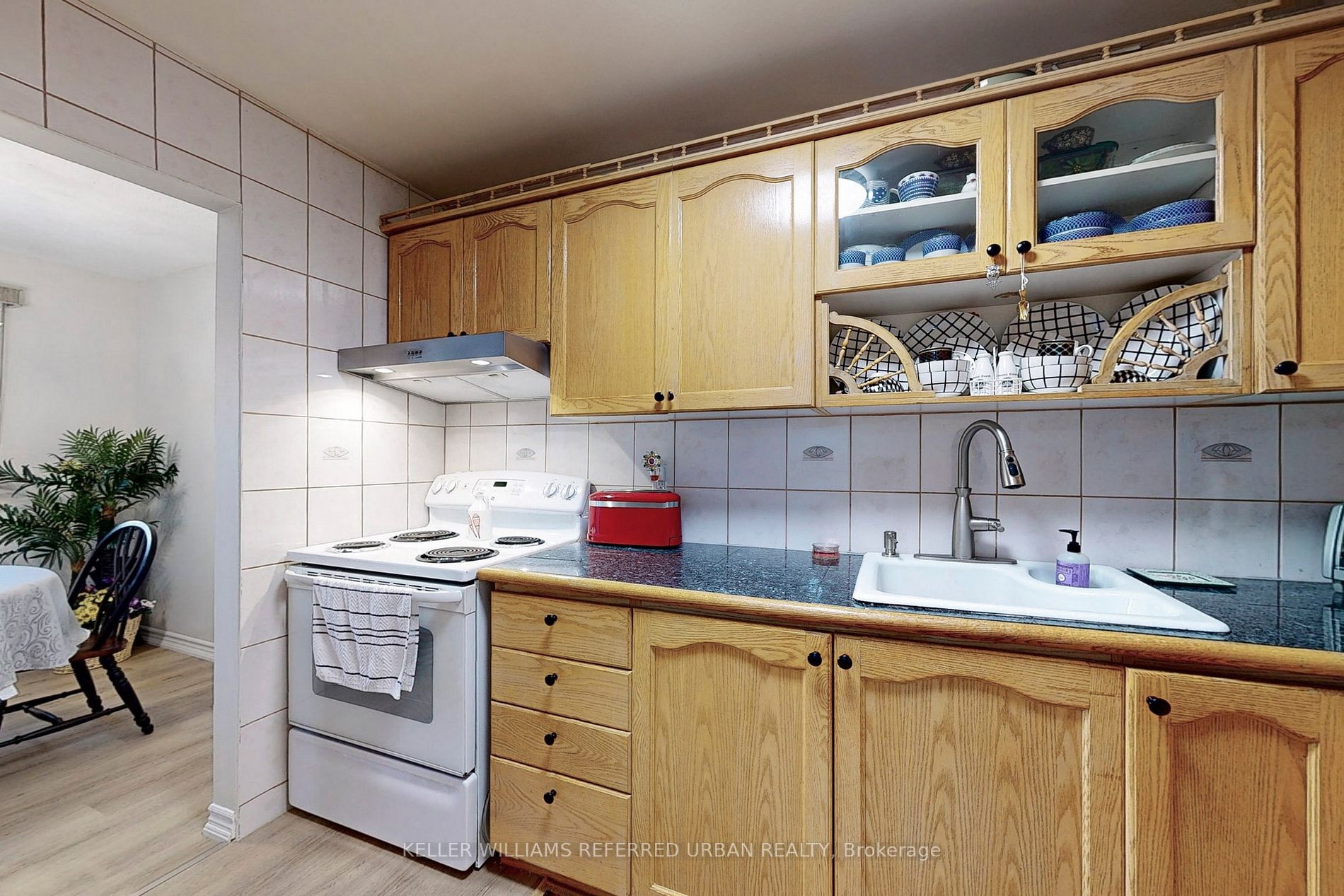 22 Harper Way N, #460