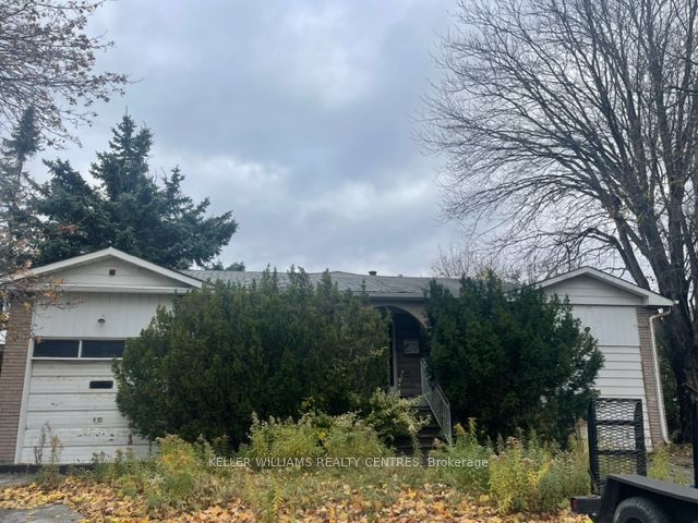 9185 Bathurst St