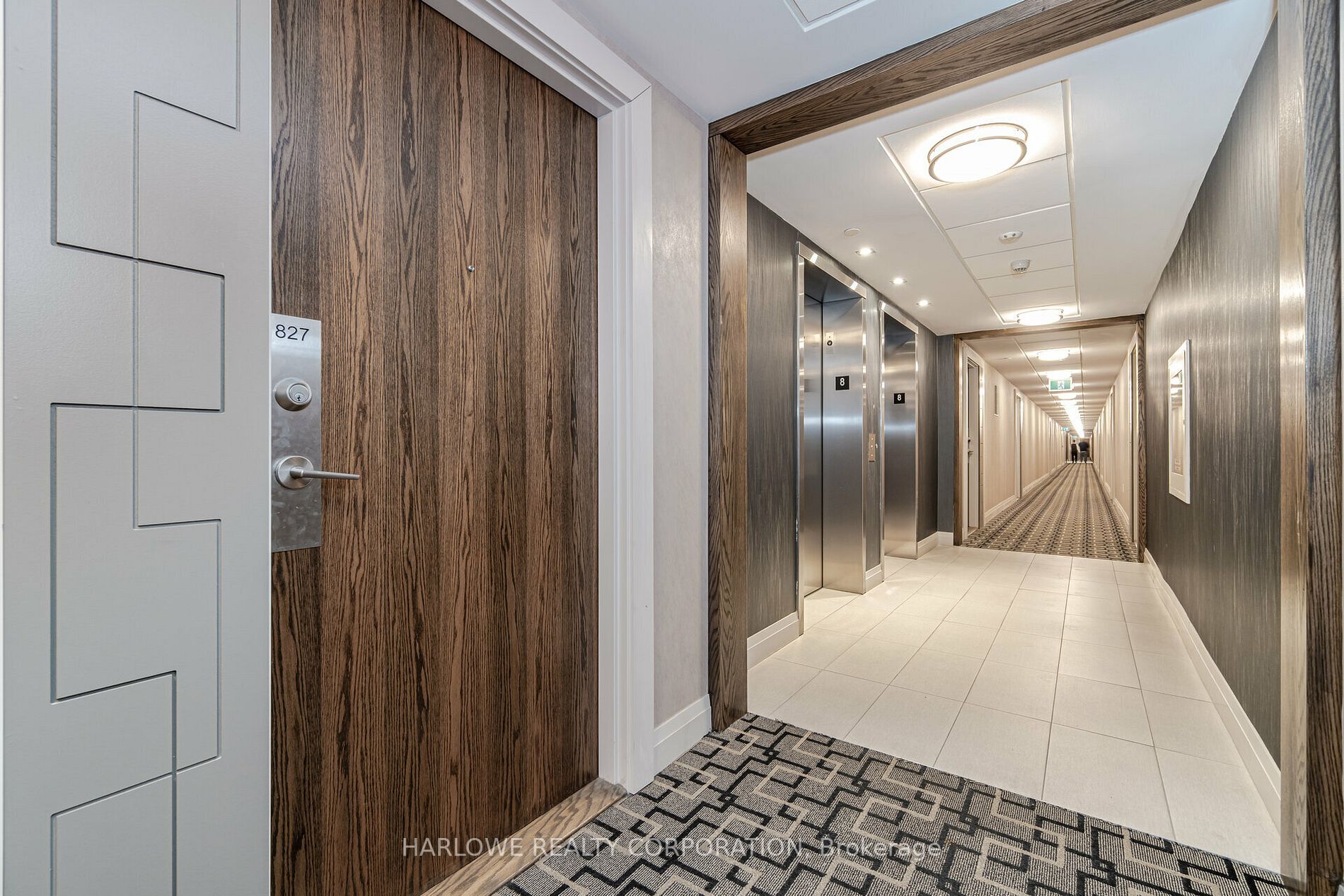 99 Eagle Rock Way, #827