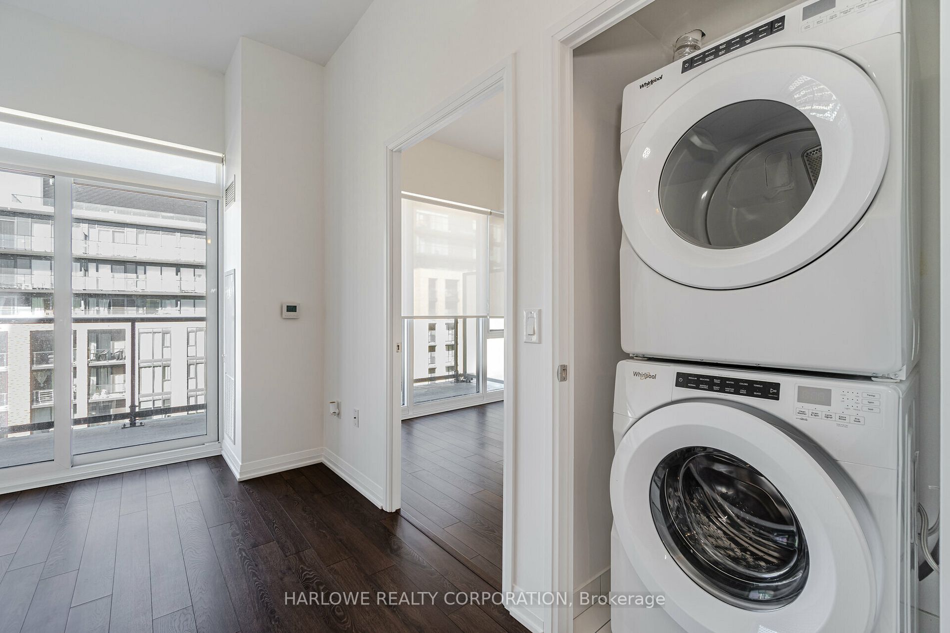 99 Eagle Rock Way, #827