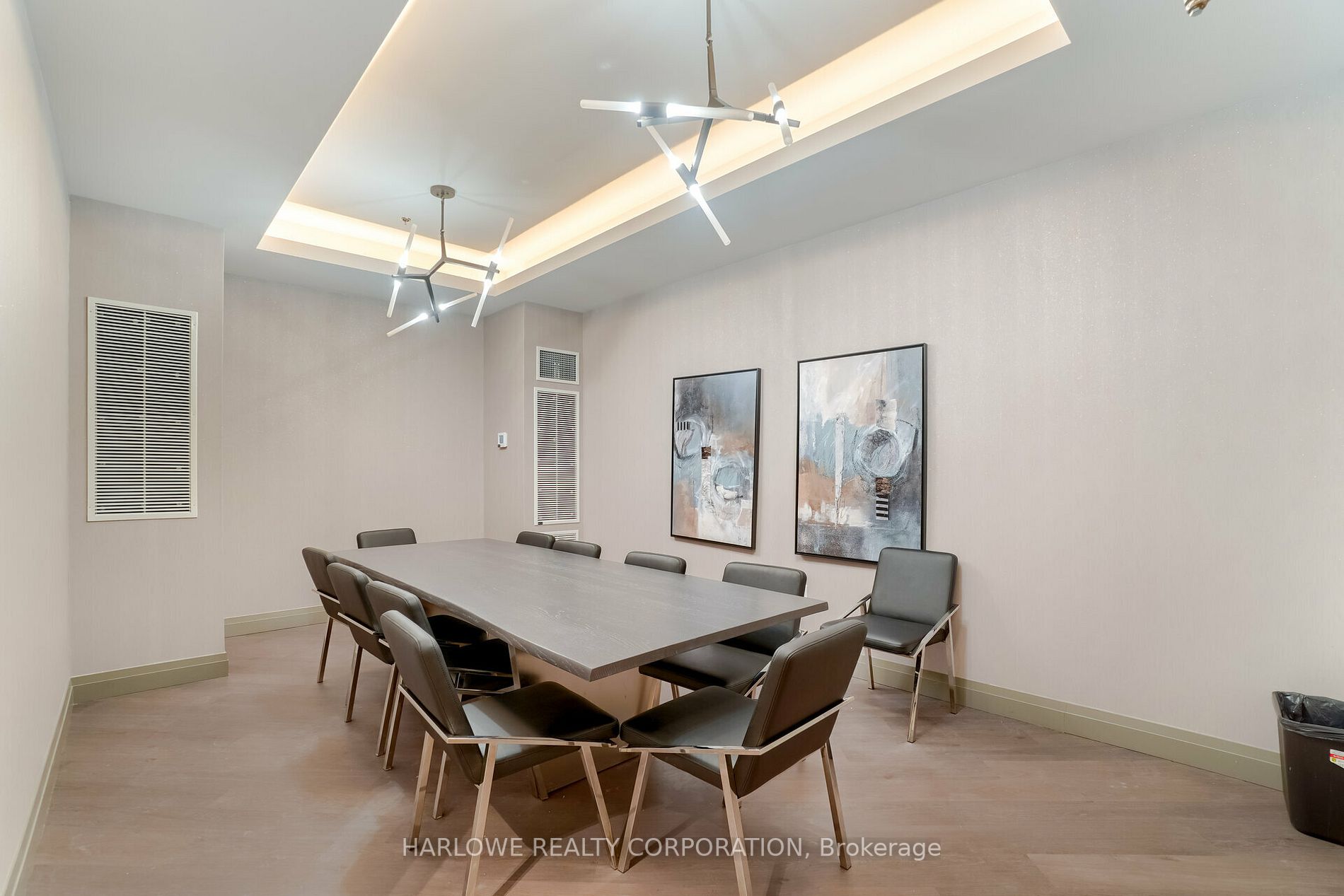 99 Eagle Rock Way, #827