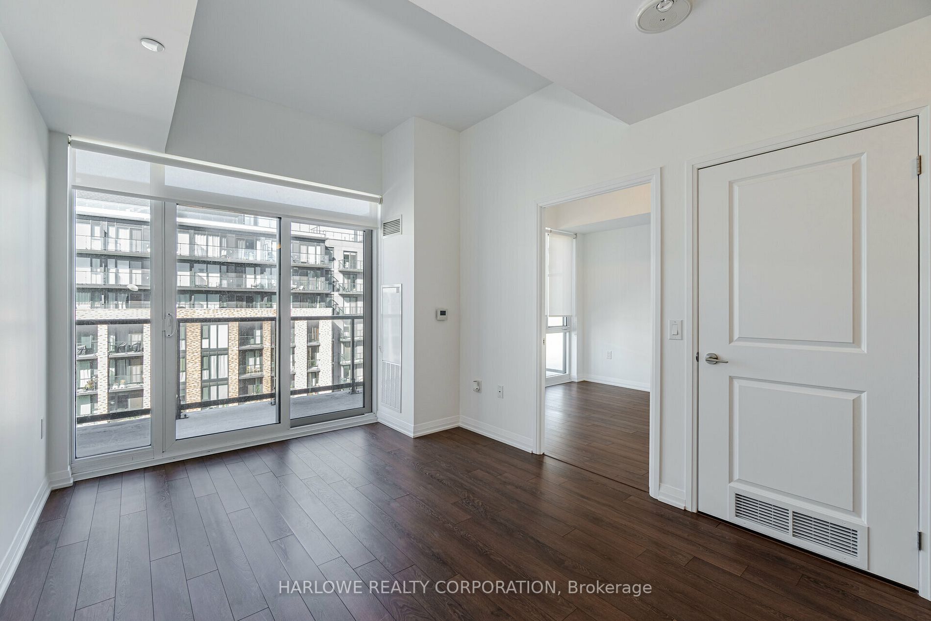 99 Eagle Rock Way, #827