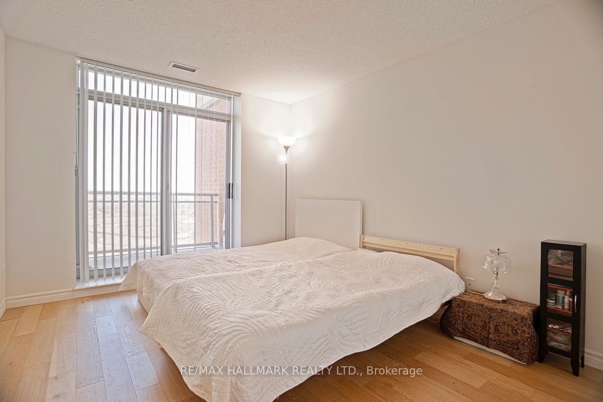 73 King William Cres, #Ph12