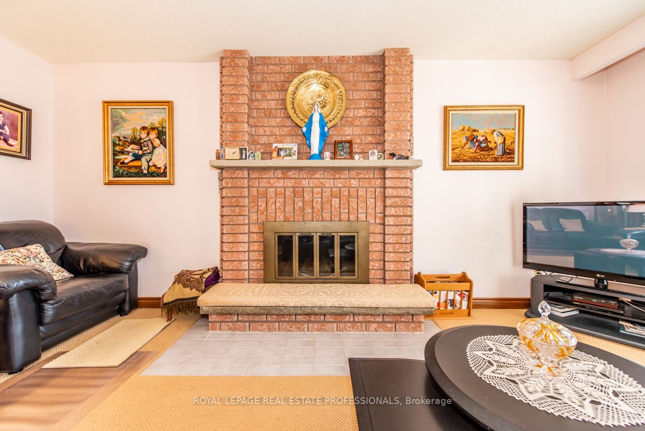 142 Gardner Pl