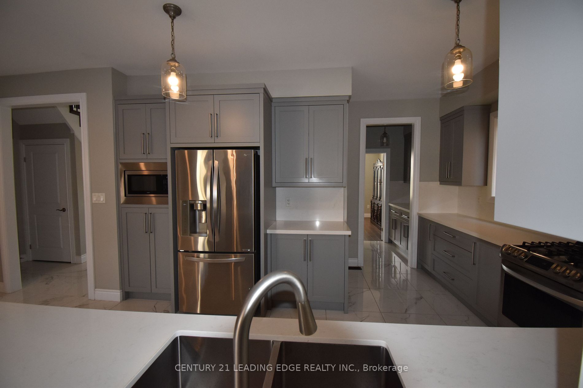53 Charity Cres