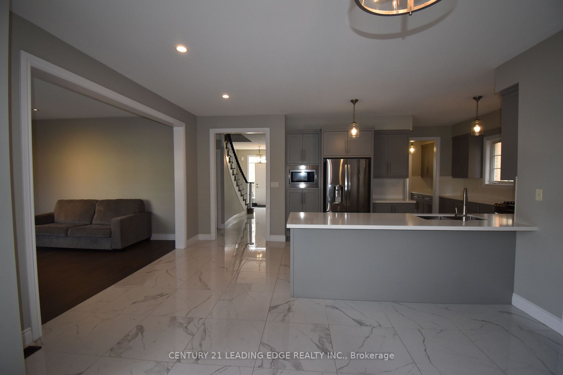 53 Charity Cres