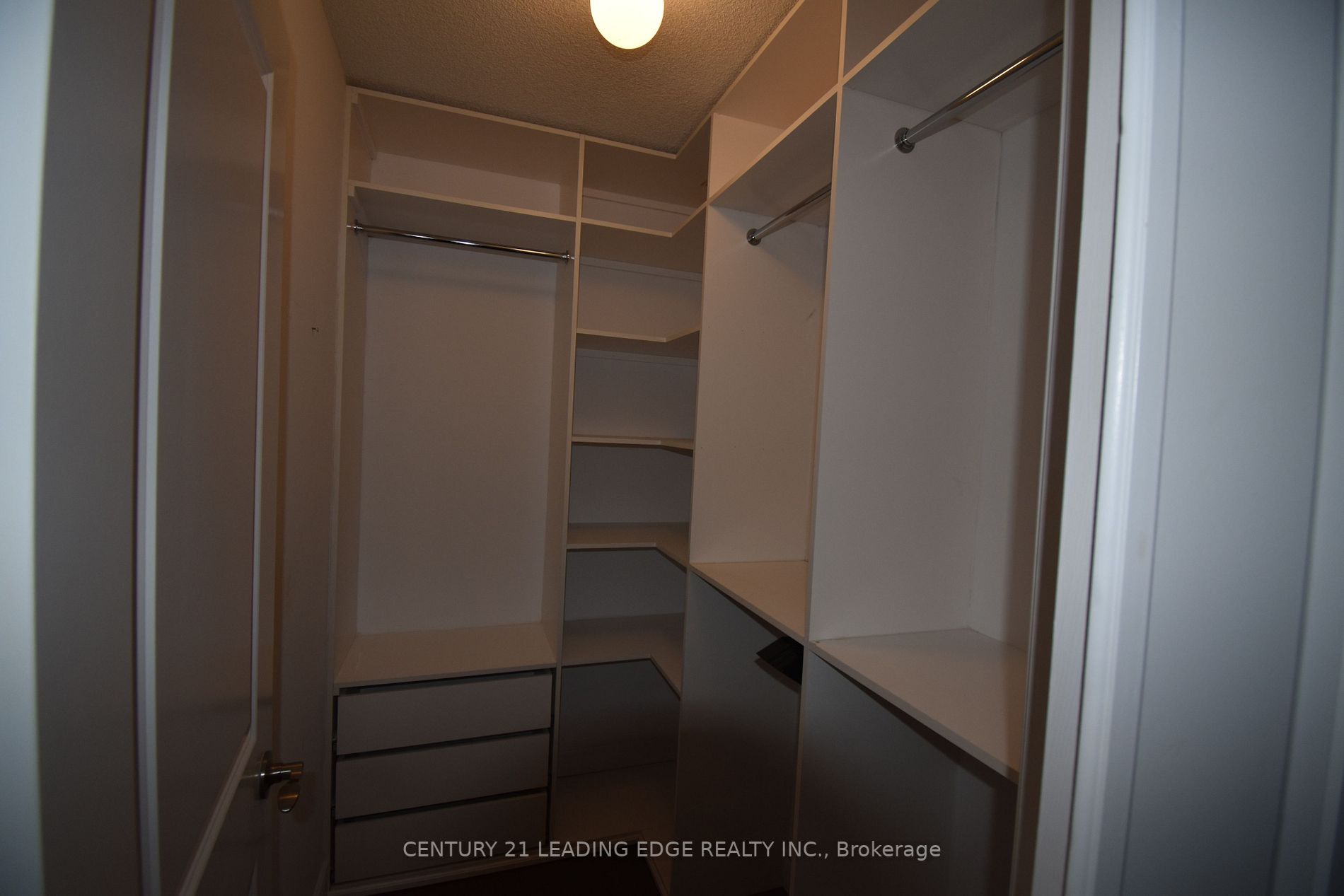 53 Charity Cres