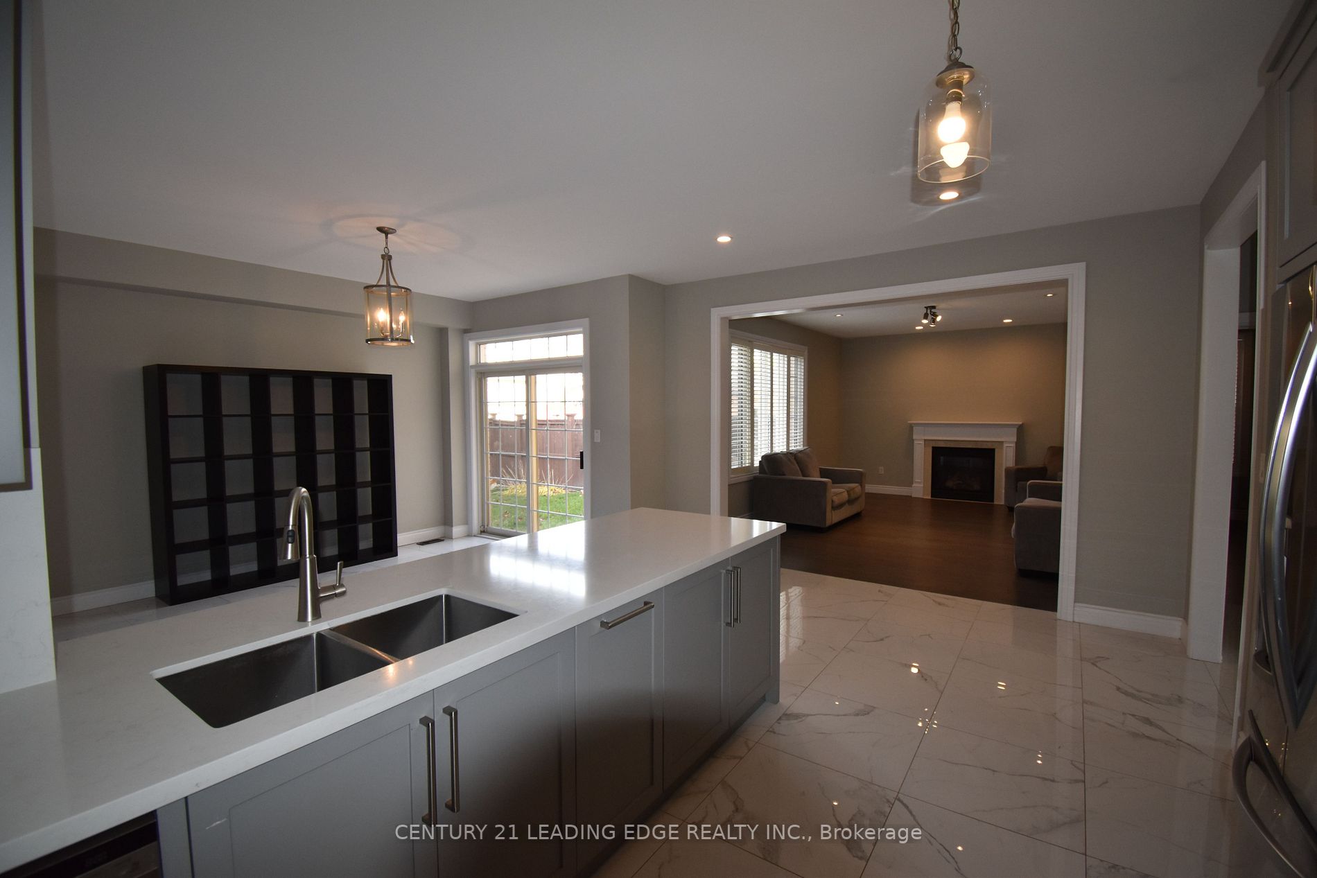 53 Charity Cres