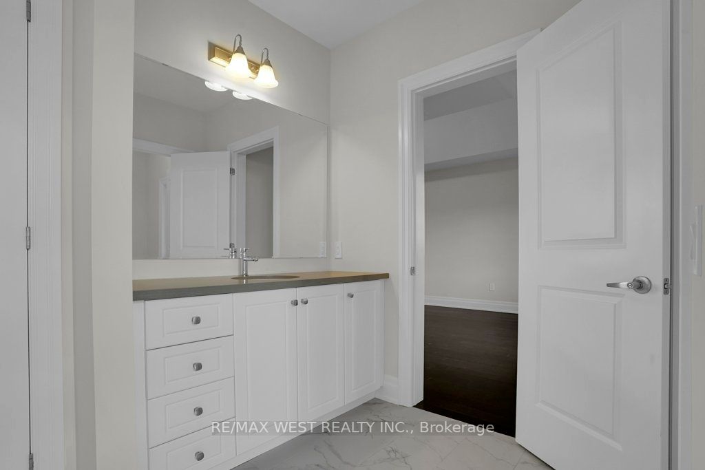 59 Enclave Crt