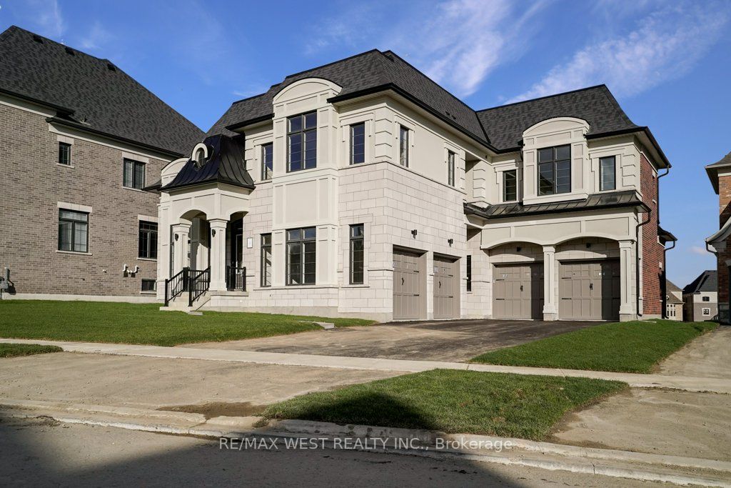 59 Enclave Crt