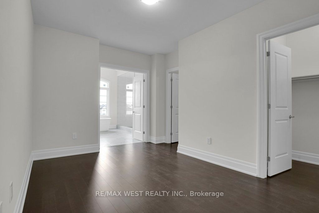 59 Enclave Crt