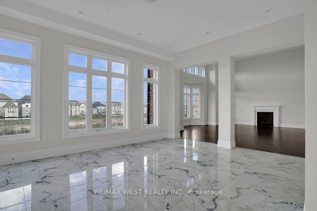 59 Enclave Crt