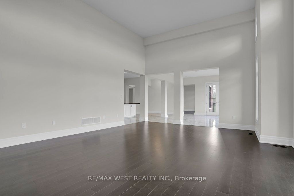 59 Enclave Crt