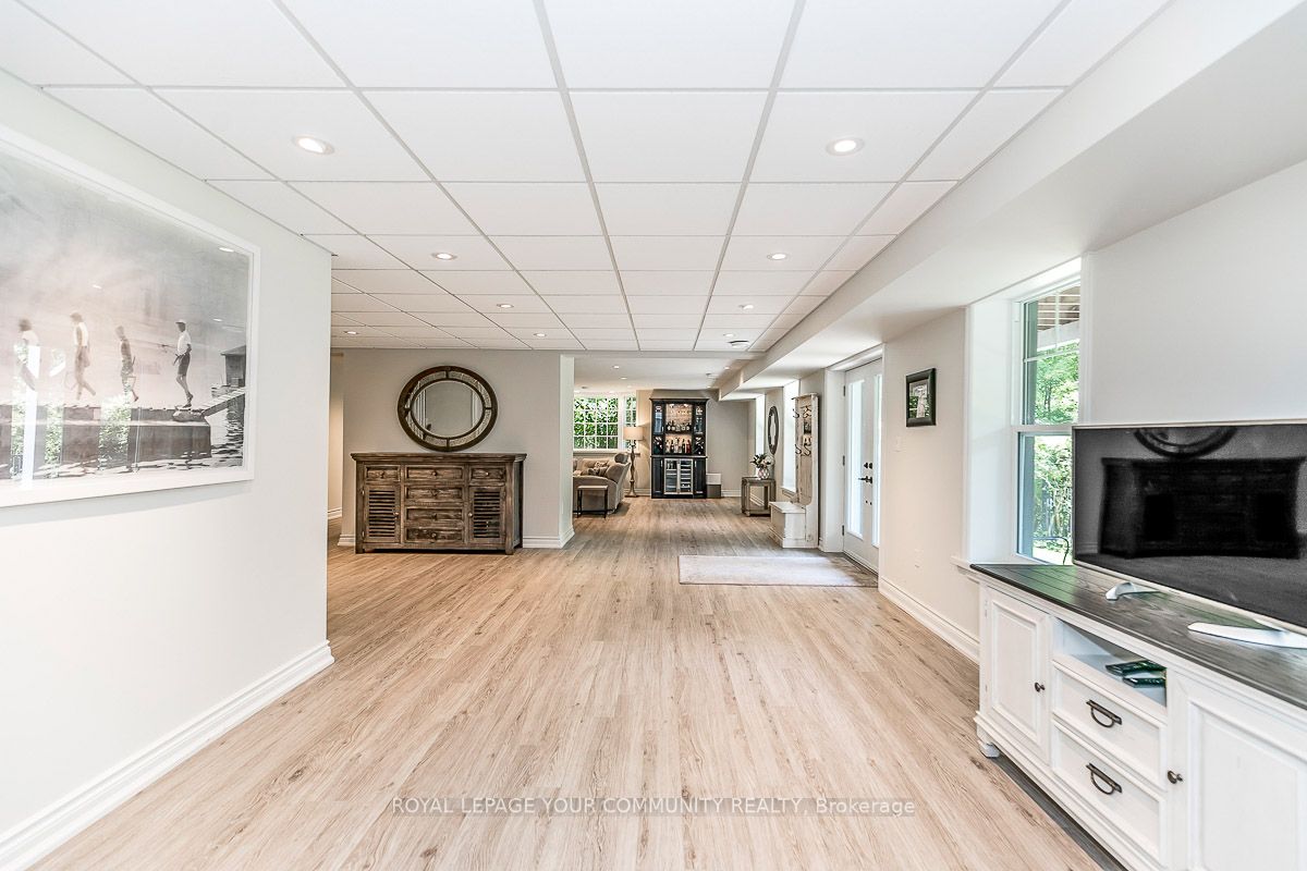 15 Laskay Lane