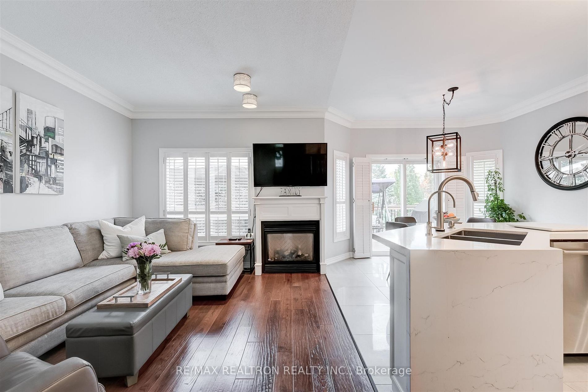 1059 Broughton Lane