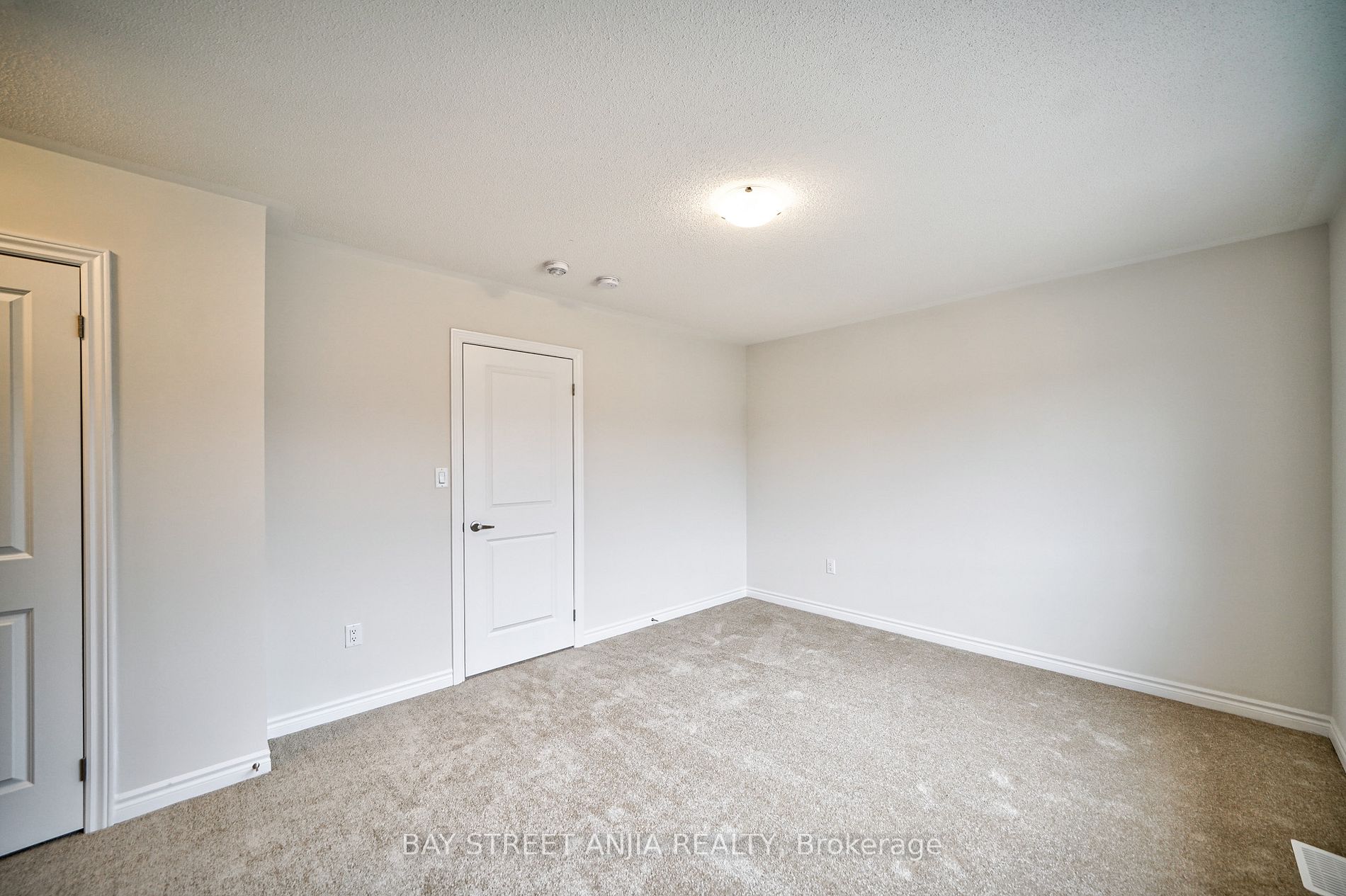1517 Prentice Rd