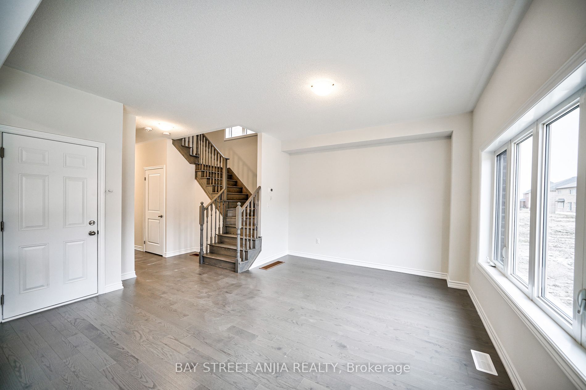 1517 Prentice Rd