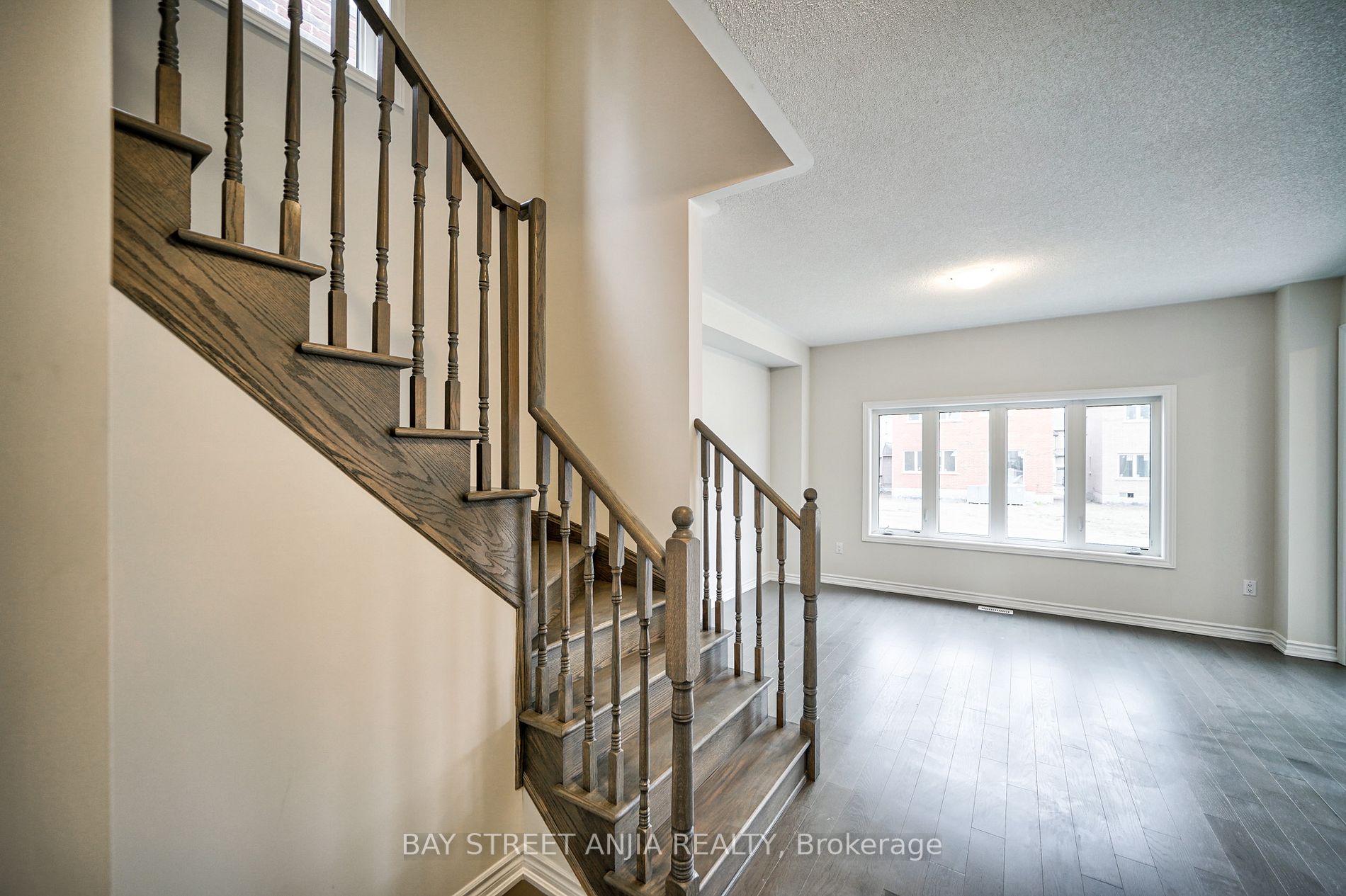 1517 Prentice Rd