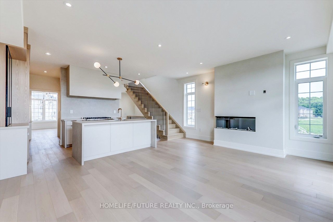6 Andress Way