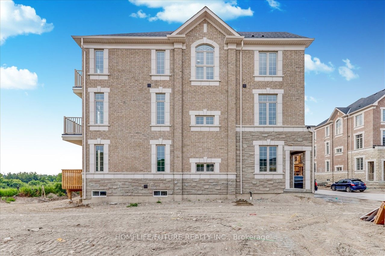6 Andress Way