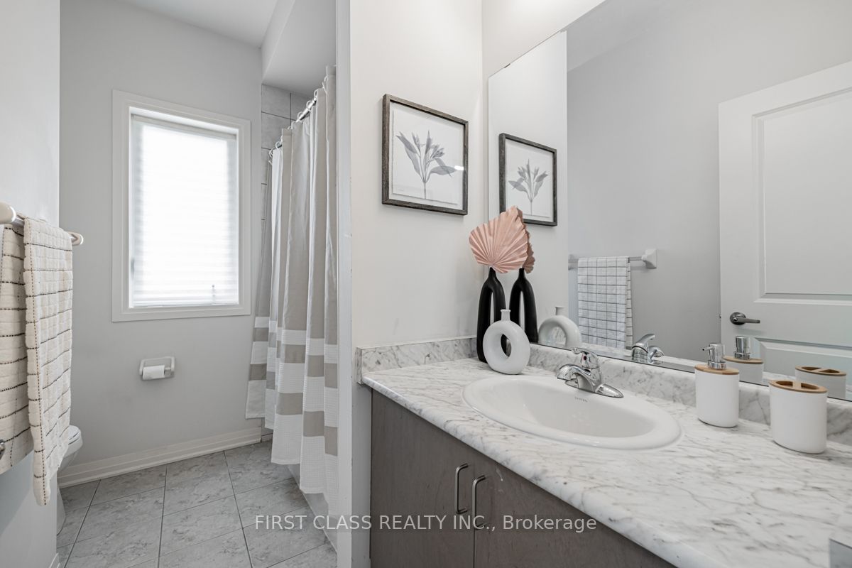 217 Arianna Cres