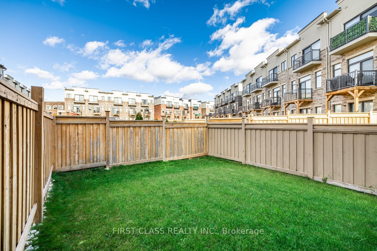 217 Arianna Cres