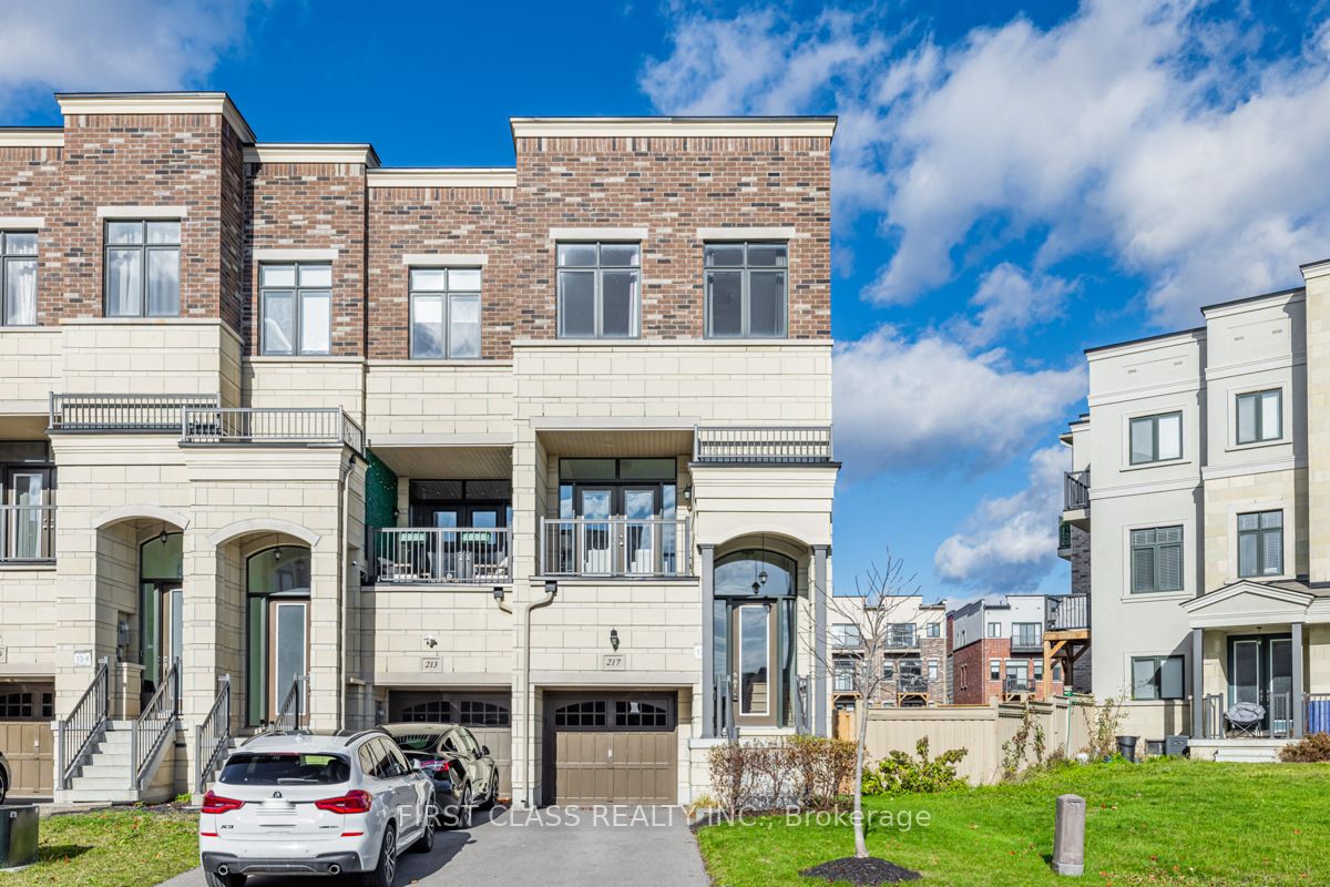 217 Arianna Cres